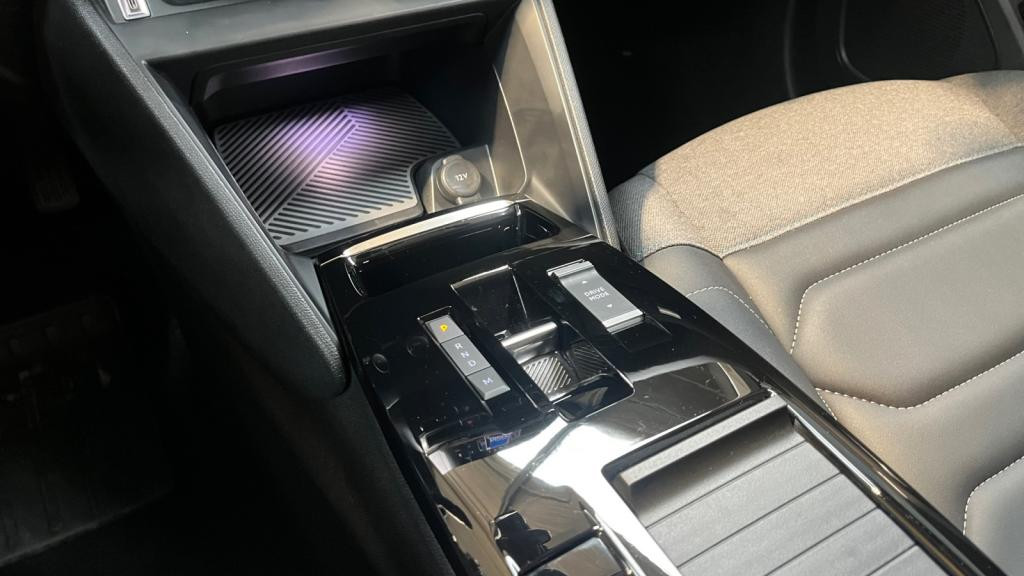 Nouvelle CITROEN C4 X  1.2 PureTech 12V - 130 S&S - EAT8  Max